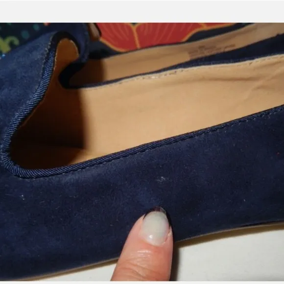Talbots Ryan Eiffel Tower Navy Blue Embroidered Suede Loafers Shoes 9