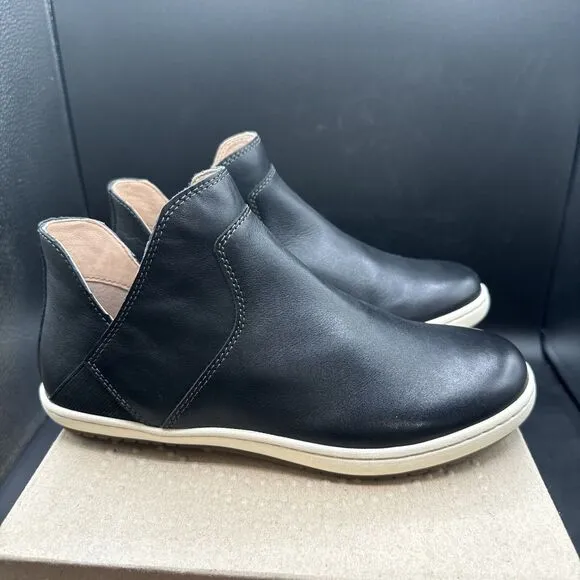 Taos Unity Womens Size 6.5 Booties Black Slip On Boots UTY-14059