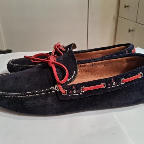 THE ORIGINAL CAR SHOE MENS Gommino Loafers SHOES Uk 9 Us 10