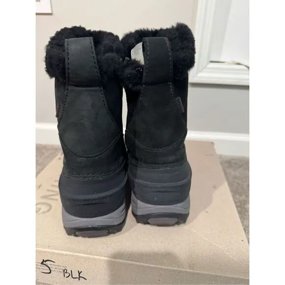 The North Face Women's Greenland Zip II Boots - Size 8.5 - New in Box