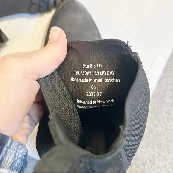 Thursday Boot Company Knockout Chelsea Boots Size 8.5 Matte Black Heeled