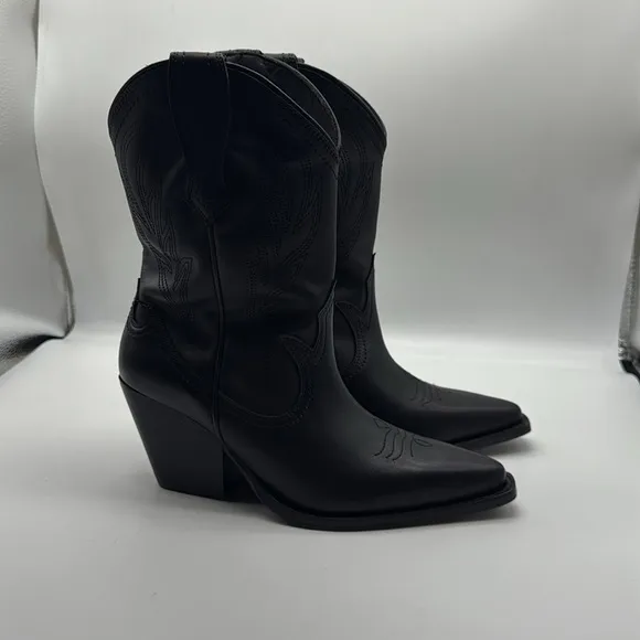Thursday Boot Company Sierra Boots - Black