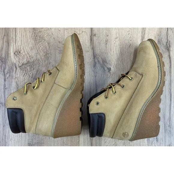 Timberland Amston Wedge Heel Boots Women's Size 8.5 Wheat Nubuck 8251A