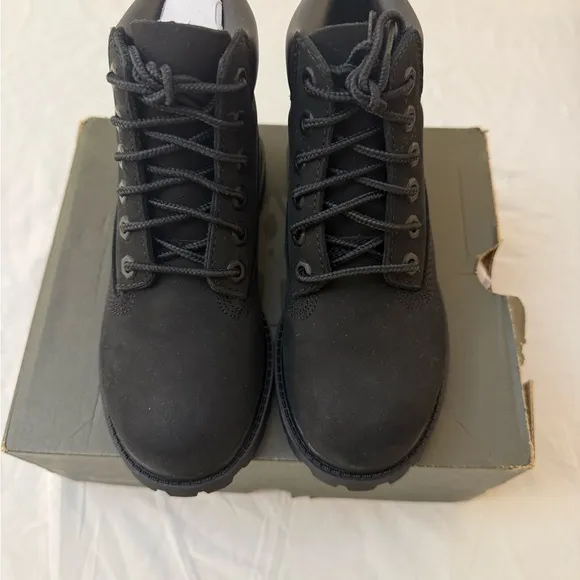 Timberland Boy’s Black Boots