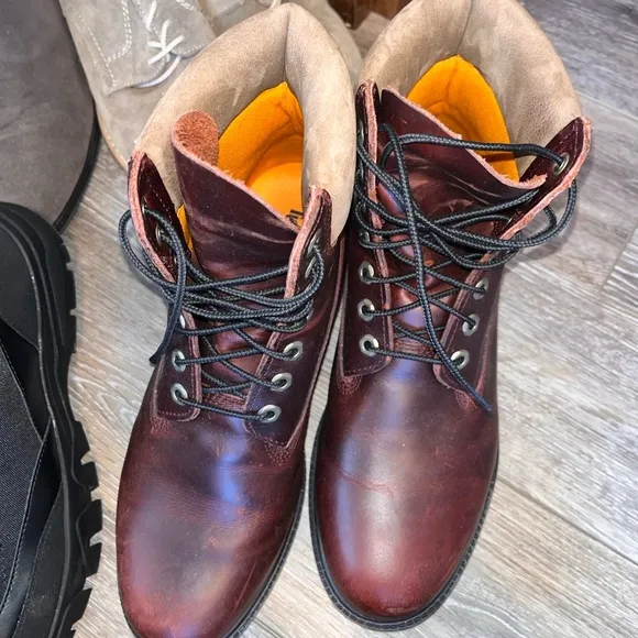 Timberland Brown Tan High-Top Boots Durable Leather