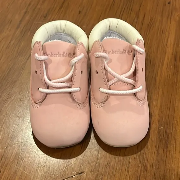 Timberland Infant Baby Crib Booties boots crib shoes pink Size 1 - 3/6 Months