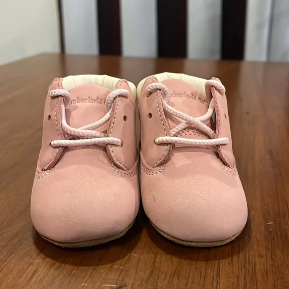 Timberland Infant Baby Crib Booties boots crib shoes pink Size 1 - 3/6 Months
