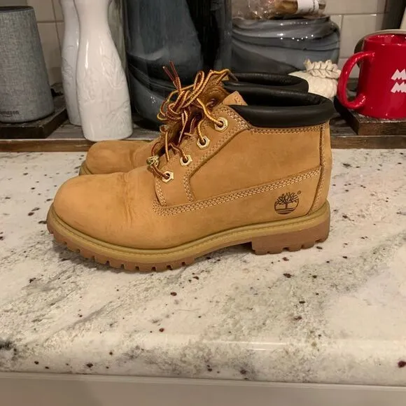 Timberland Nellie Waterproof Chukka Boots sz 6 NEW