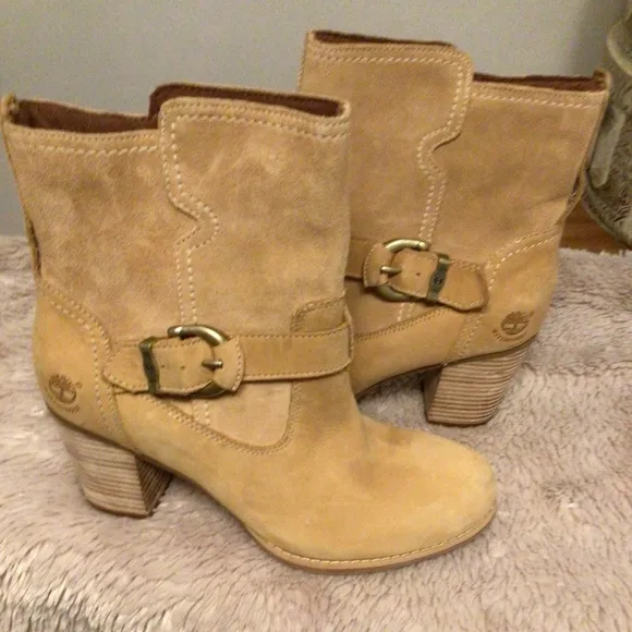 Timberland Suede Ankle Boot SZ 8