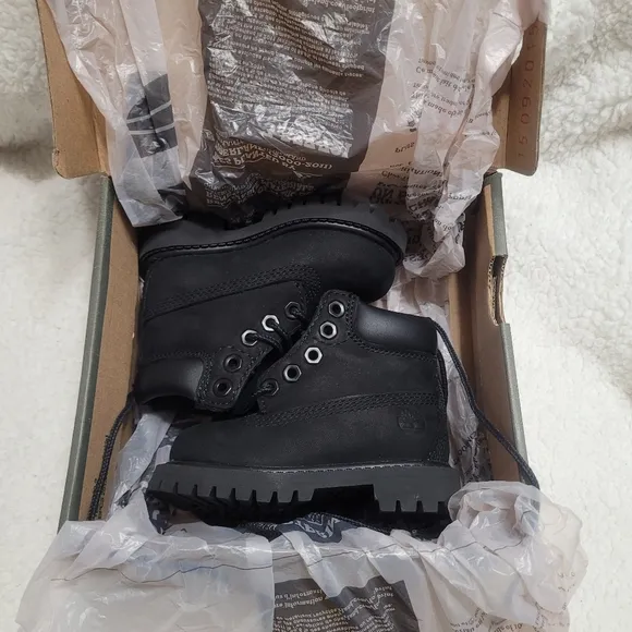 Timberland Toddler Boots, Size 4