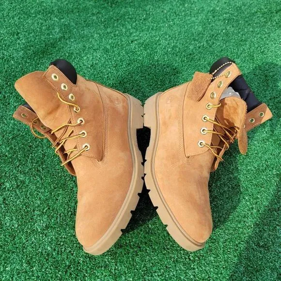 Timberland boots - Men's shoes - Size 10.5