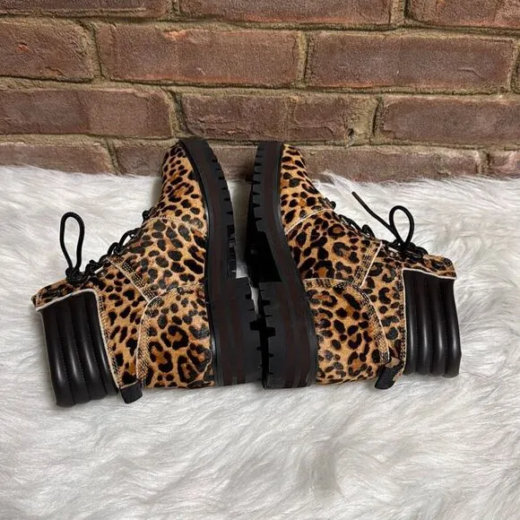 Timberland Womens Size 9.5 London Square Leather Leopard Print Hiker Boots Shoes