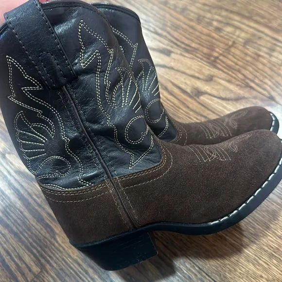Toddler girls western boots size 12