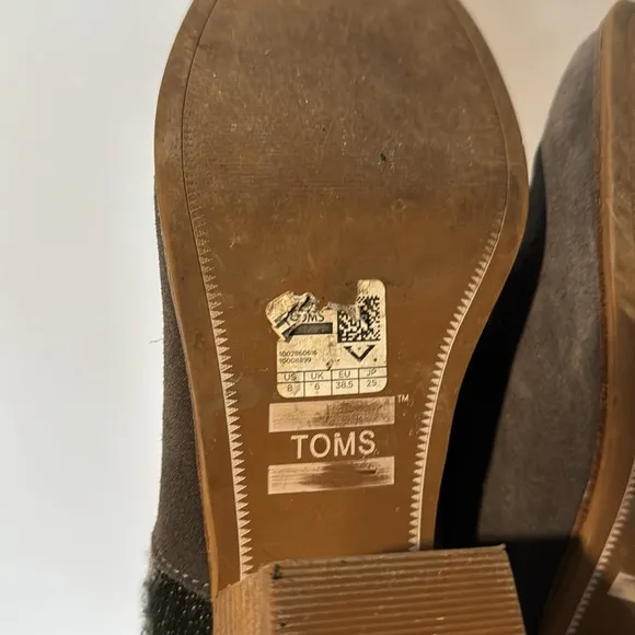 TOMS Suede Ankle Booties, Western, Block Heel, Gray, Black, Gently Used, Size 8