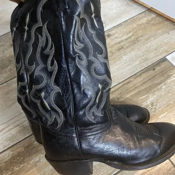 Tony Lama Bonham Ostrich Round Toe Cowboy Boots, Men's size 8 1/2 black