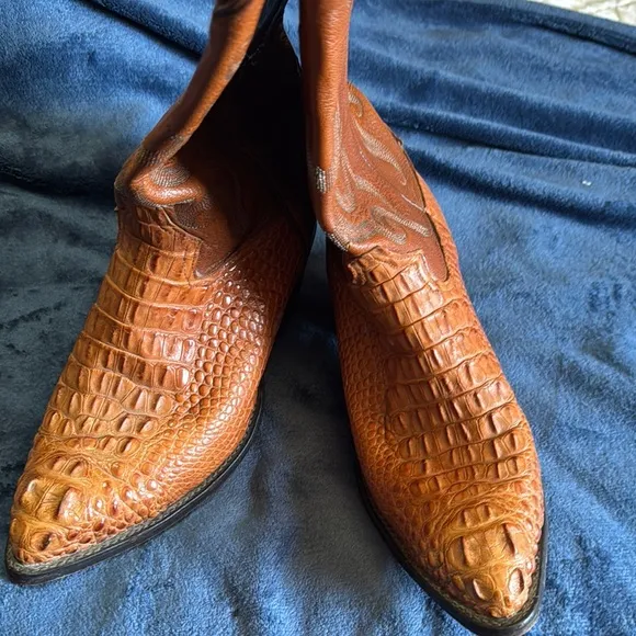 Tony Lama Brown Cowboy Boots with Crocodile Texture