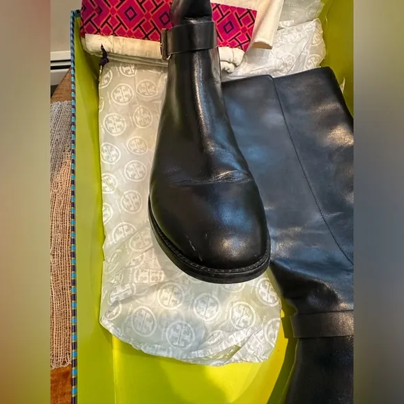 Tory Burch Brooke 25mm Knee boot perfect Black women's Calf leather US 9M.