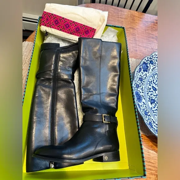 Tory Burch Brooke 25mm Knee boot perfect Black women's Calf leather US 9M.