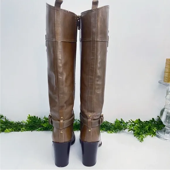 Tory Burch Logo Zip Up Knee HighBoots Brown Leather Buckle Sz 8