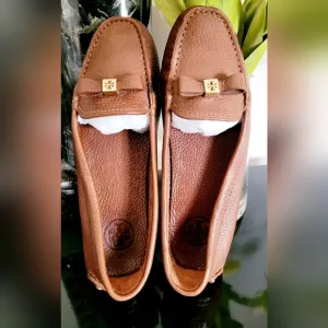 Tory Burch Ludlow Genuine Calf Tumbled Leather Driver Loafers Almond Brown US 7