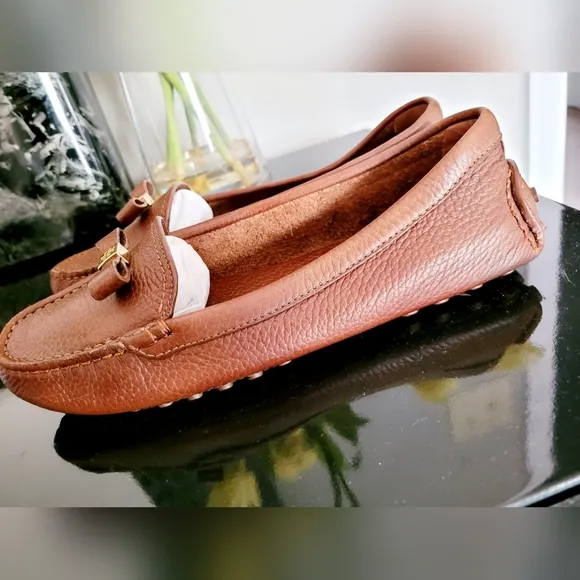 Tory Burch Ludlow Genuine Calf Tumbled Leather Driver Loafers Almond Brown US 7