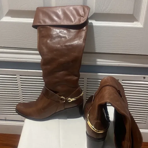 TRUTH OR DARE BY MADONNA SHOES, ERMINIDE OVER THE KNEE TAN LEATHER 8M