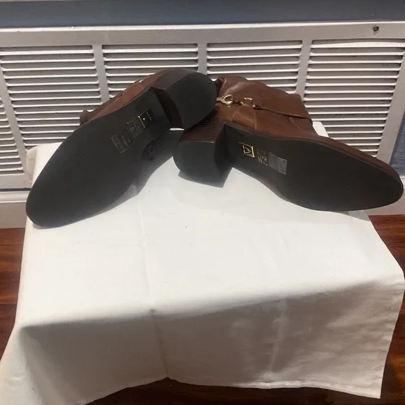 TRUTH OR DARE BY MADONNA SHOES, ERMINIDE OVER THE KNEE TAN LEATHER 8M