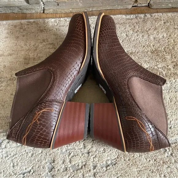 Twisted X Cowboy Western Ankle Boots Booties Brown Croc Embossed Leather Slip On