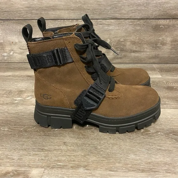 UGG | Ashton Lace Up Combat Boots in Brown Size 7.5