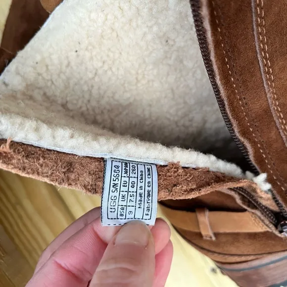 UGG Australia 5604 Brown Endell Harness Biker Surde Shearling boots