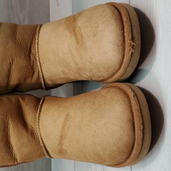 Ugg Australia Women 5804 Classic Tall Sheepskin Leather boots shoes sz 7