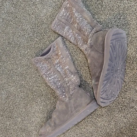 Ugg Australia Women Camaya Sequin knit sweater Leather Boots shoes sz 10