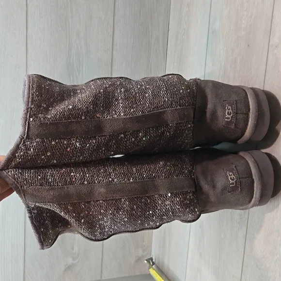 Ugg Australia Women Camaya Sequin knit sweater Leather Boots shoes sz 10
