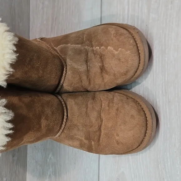 Ugg Big Girl Kids 3280K Ankle Leather Bow boots shoes sz 3