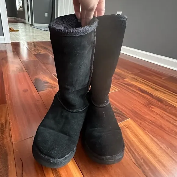 UGG Classic TaII Boots