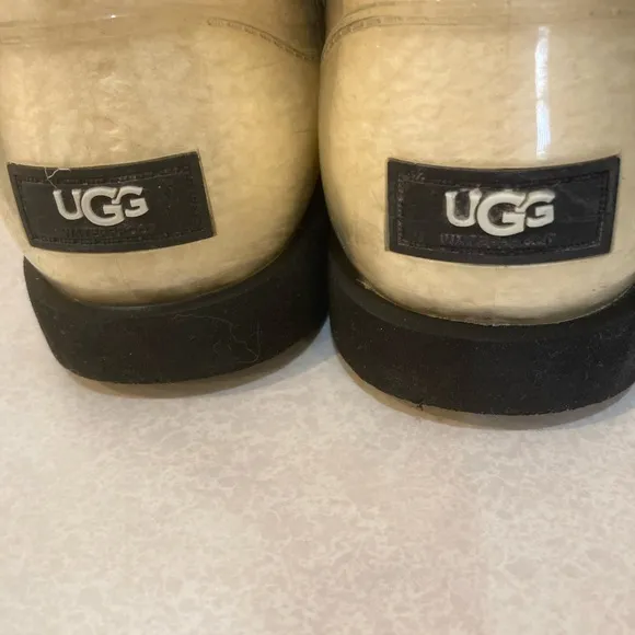 UGG Clear Mini