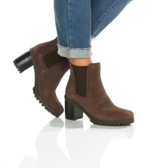 UGG Hazel Suede Chelsea Boots