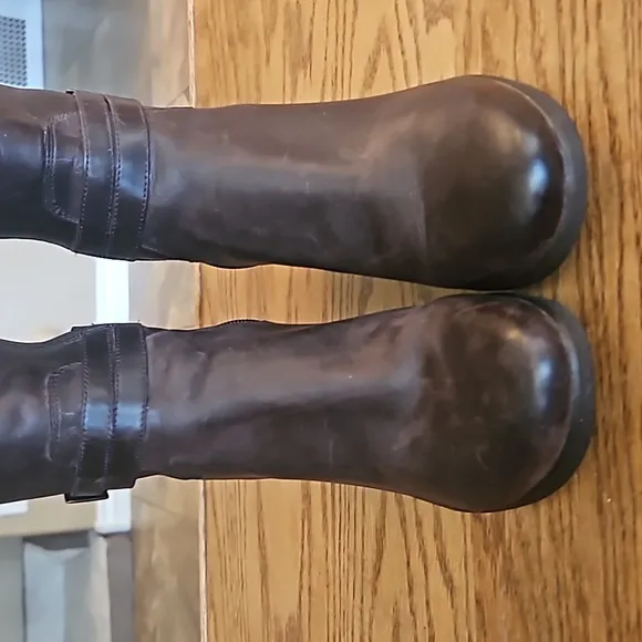 UGG Irmah Wedge Heel Tall Leather Boots 👢- Brown Weatherproof - Womens size 10