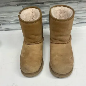 Ugg Kids Unisex Classic Weather Short Il Waterproof Boots...