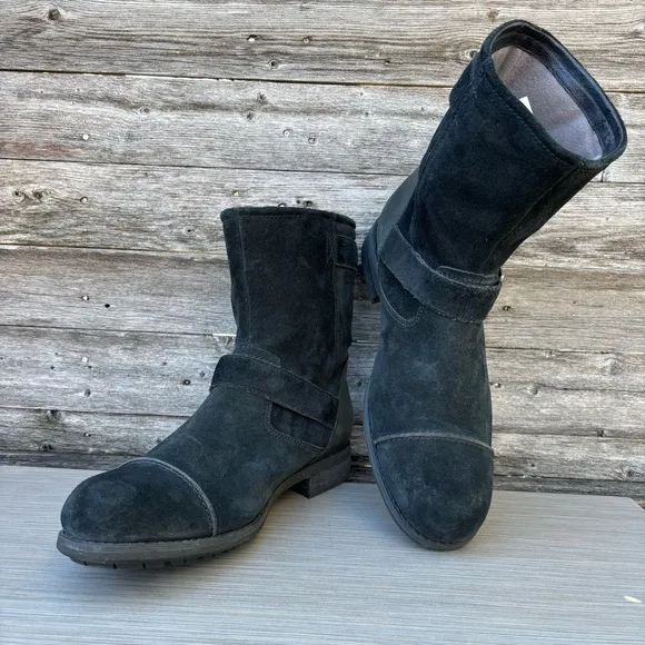 UGG LANCING BUCKLE BOOTS
