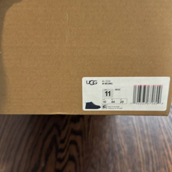 UGG Men's Navy Boots size 11