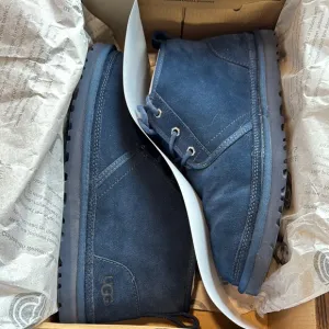 UGG Men's Navy Boots size 11