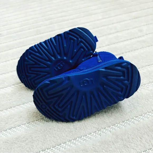 UGG Neumel II Kids Blue Boots