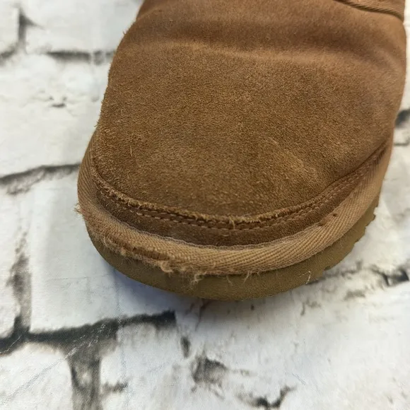 UGG Neumel Lace Up Suede Men’s Shoes Boots Size 11
