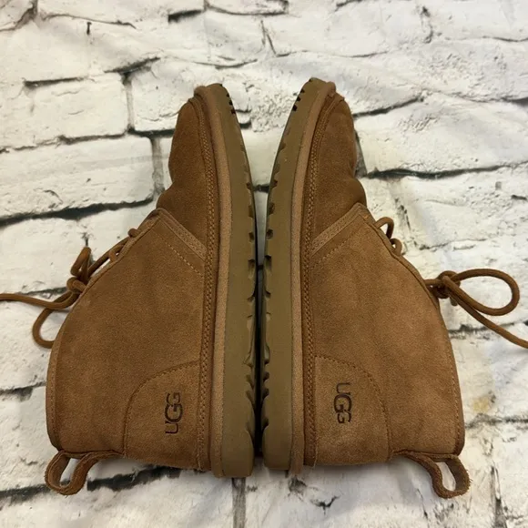 UGG Neumel Lace Up Suede Men’s Shoes Boots Size 11