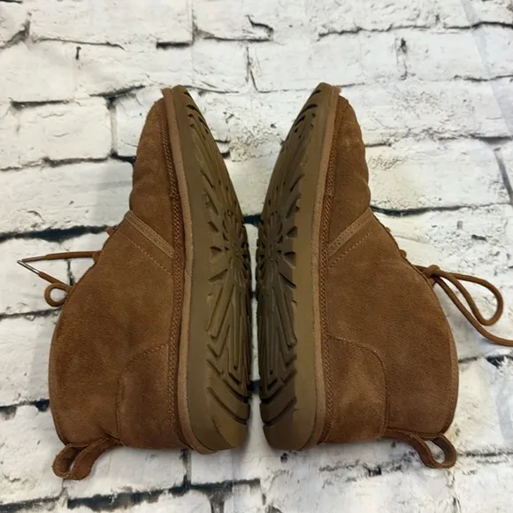 UGG Neumel Lace Up Suede Men’s Shoes Boots Size 11