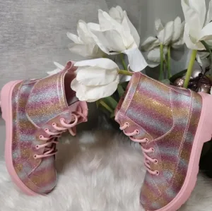 Ugg Robley Rainbow Glitter Big Kid boots size6 new