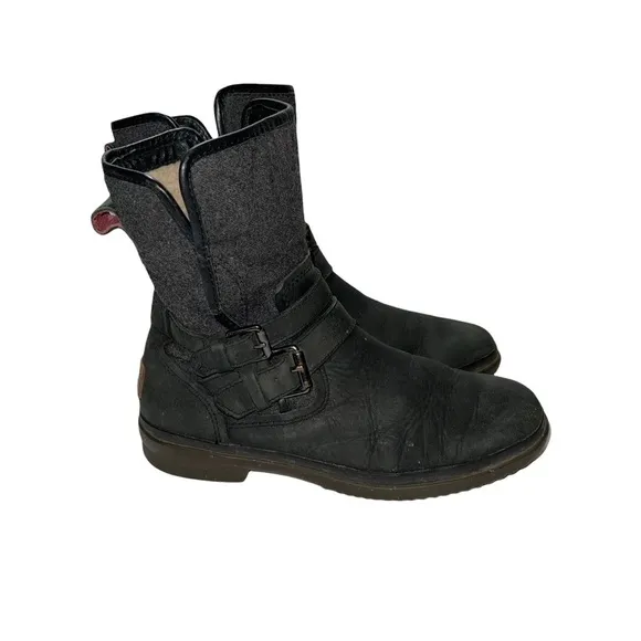 UGG Simmens Waterproof Leather  Woman Shoes Size 7