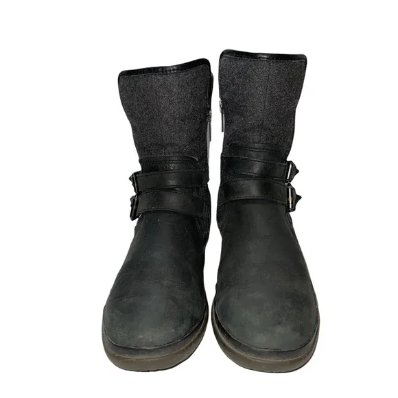 UGG Simmens Waterproof Leather  Woman Shoes Size 7