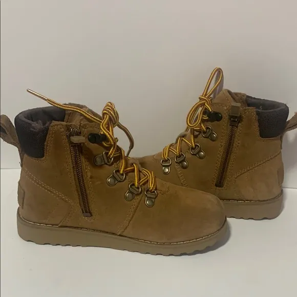UGG Tan Boots Rugged Style